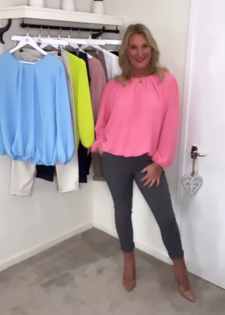Blusa Elegante de Manga Larga